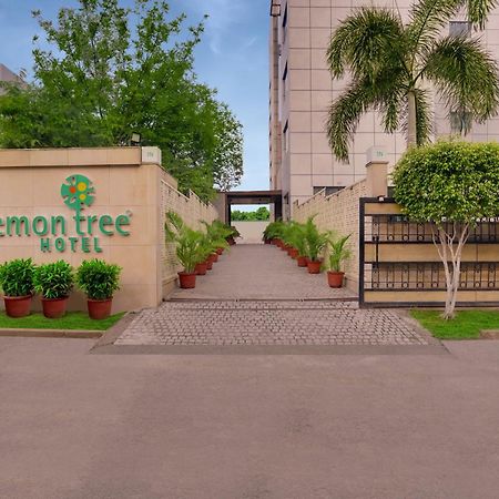 Lemon Tree Hotel, Noida Dış mekan fotoğraf
