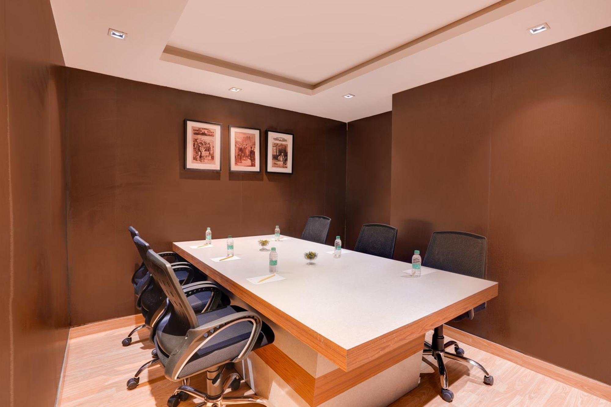 Lemon Tree Hotel, Noida Dış mekan fotoğraf