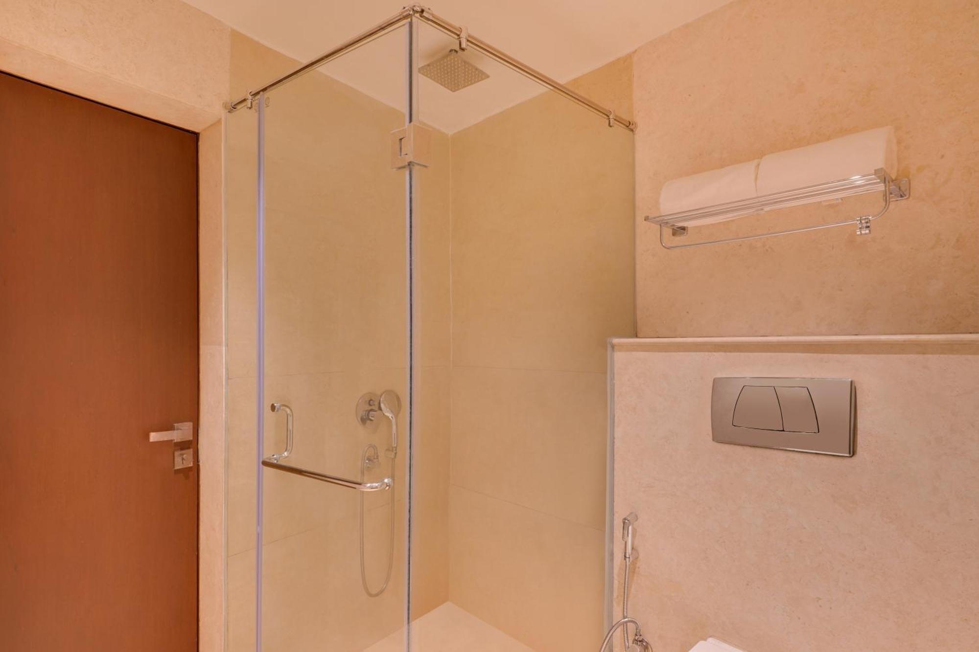Lemon Tree Hotel, Noida Dış mekan fotoğraf