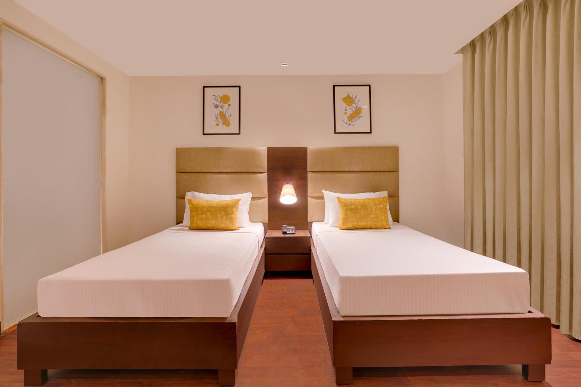 Lemon Tree Hotel, Noida Dış mekan fotoğraf