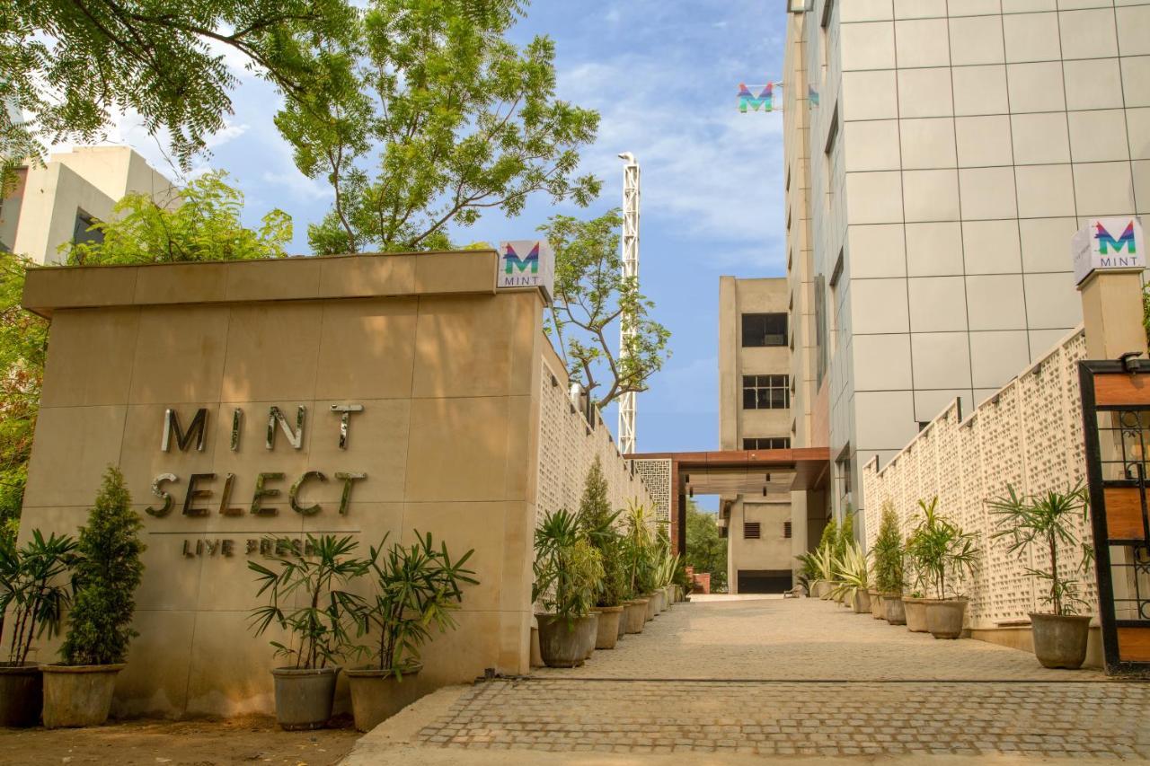 Lemon Tree Hotel, Noida Dış mekan fotoğraf